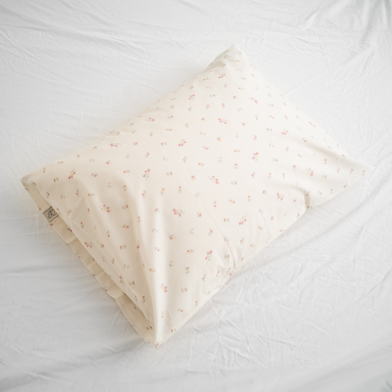 Lila - Pink Floral Pillowcase Set